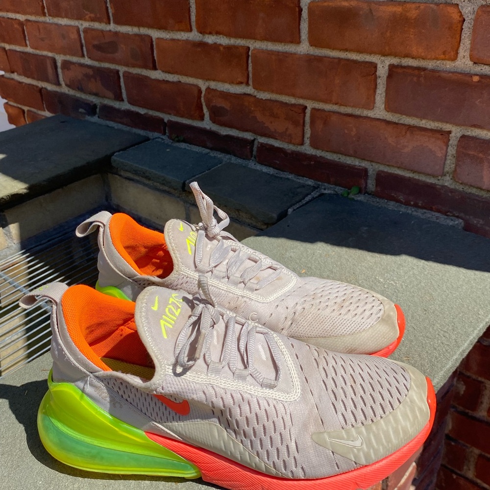 Nike Air Max 270 Neon